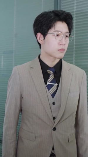 难以自控的爱情(64集) 难以自控的爱情(64集)直接追到结尾