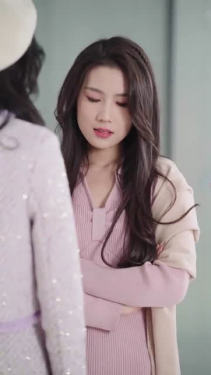 被偷走爱的那十年(43集) 被偷走爱的那十年(43集)这短剧太好看了