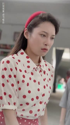 穿回90年帮我妈摆脱渣爹(32集) 穿回90年帮我妈摆脱渣爹(32集)短剧免费观看