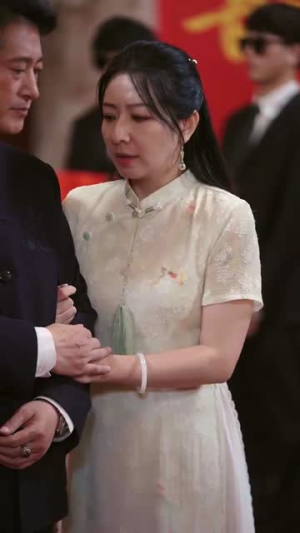 龙腾四海(62集) 龙腾四海(62集)让你一口气看完