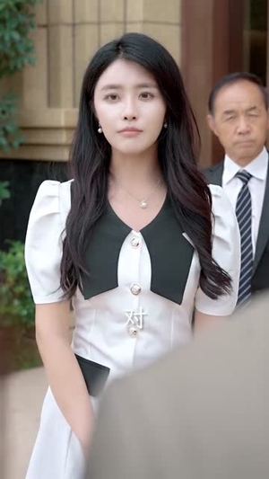 退婚后,大小姐又美又飒(60集) 退婚后,大小姐又美又飒(60集)贝贝短剧分享