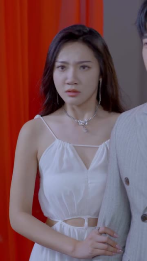 我救了美女大明星老婆(70集) 我救了美女大明星老婆(70集)分享好看短剧