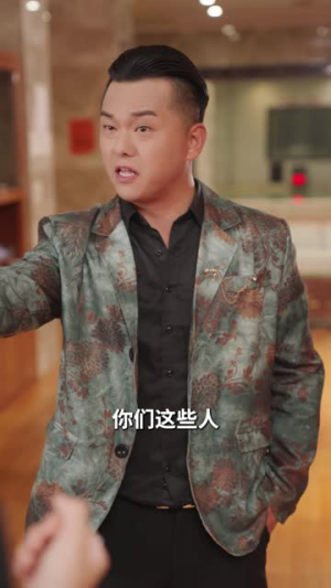 遭了,我被女神包围了(40集) 遭了,我被女神包围了(40集)红果短剧免费看