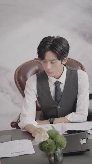 在你的心上搁浅（36集）热门短剧推荐