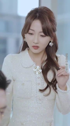 新版:她从深渊中走来(78集) 新版:她从深渊中走来(78集)好看上头的短剧