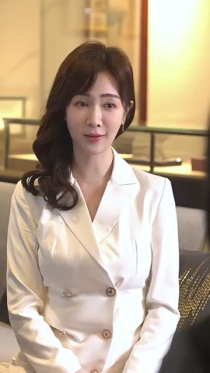 这个酒店搞什么诡(87集) 这个酒店搞什么诡(87集)超火短剧抢先看