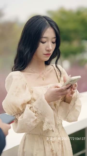 玫瑰冠冕(100集) 玫瑰冠冕(100集)深深爱上这部剧