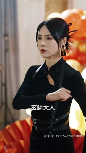 巅峰神婿(100集) 巅峰神婿(100集)爆款热门短剧