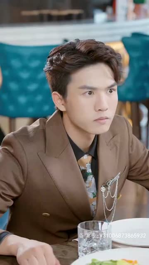 离婚后她捅破天(95集) 离婚后她捅破天(95集)短剧太精彩