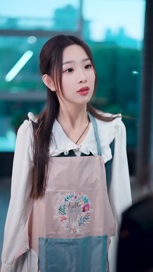 总裁夫人，身兼多职（18集）热门短剧免费看