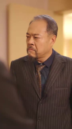 捡到一个皇太子(80集) 捡到一个皇太子(80集)常回家看看短剧