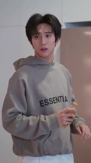 他的小月光(83集)  他的小月光(83集) 在线观看完整版