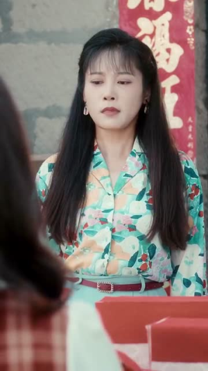 穿越90之揪着我妈去相亲(93集) 穿越90之揪着我妈去相亲(93集)免费全集短剧