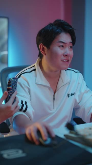 我有制造系统无限升级(80集) 我有制造系统无限升级(80集)短剧太精彩