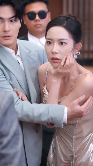 爱到尽头终成空 (60集) 爱到尽头终成空 (60集)零花钱看整部剧