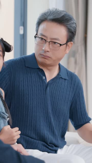 帅爸的兽语小千金(79集) 帅爸的兽语小千金(79集)这短剧太好看了