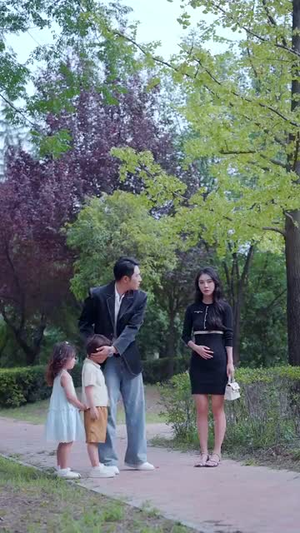 职业医生开局一个医疗修改器(80集) 职业医生开局一个医疗修改器(80集)大结局太过瘾了