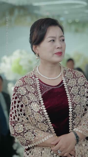 觉醒后我手持剧本覆手为雨(69) 觉醒后我手持剧本覆手为雨(69)最火的短剧