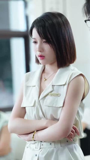 赶出家门后我靠带崽成赢家(82集) 赶出家门后我靠带崽成赢家(82集)热播古装短剧