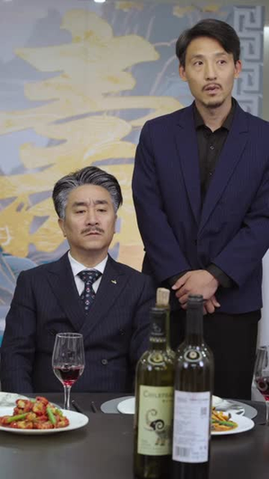 下井后我觉醒武魂真身(61集) 下井后我觉醒武魂真身(61集)全集一次看完