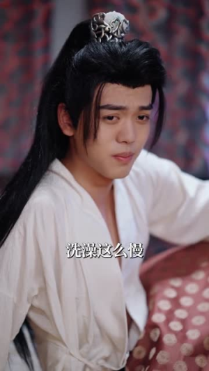 穿越灾荒年,我靠超市仓库救红颜(81集) 穿越灾荒年,我靠超市仓库救红颜(81集)精彩短剧分享。