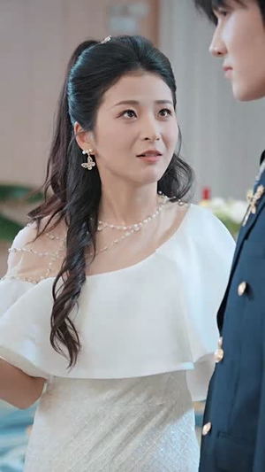 装穷被丢进恋爱盲盒后(71集) 装穷被丢进恋爱盲盒后(71集)今日短剧分享